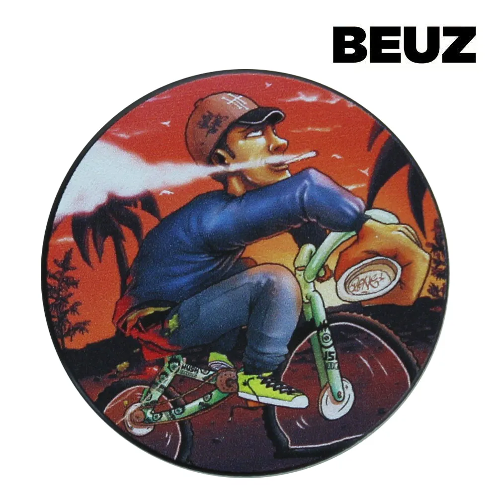 Le grinder en métal noir Beuz Bike